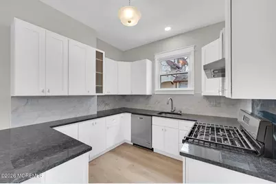 37 Beacon Boulevard, Keansburg, NJ 07734 - Photo 16