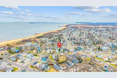 37 Beacon Boulevard, Keansburg, NJ 07734 - Photo 40