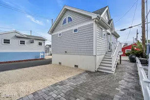 105 W Bayberry Way, Lavallette, NJ 08735 - Photo 4