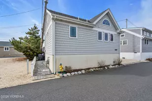 105 W Bayberry Way, Lavallette, NJ 08735 - Photo 2