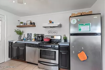 208 4th Street, Hazlet Township, NJ 07734 - Photo 10