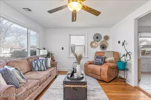 208 4th St, Hazlet Township, NJ 07734 - Photo 4