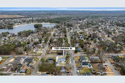 1301 Oakdale Street, Toms River Township, NJ 08757 - Photo 4