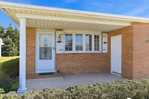 13 Bimini Dr, Toms River Township, NJ 08757 - Photo 2