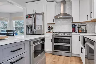 1033 Cutlass Ave, Manahawkin, NJ 08050 - Photo 12