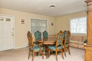 31 A Poinsettia Ct, Lakewood, NJ 08701 - Photo 8