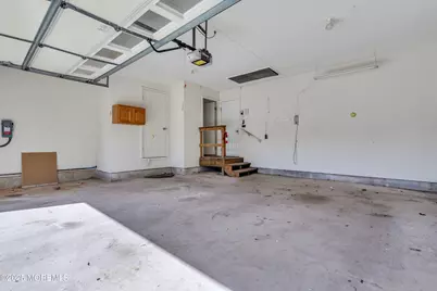 547 S Cincinnati Avenue, Egg Harbor City, NJ 08215 - Photo 32