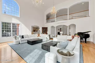 31 Hillcrest Dr, Colts Neck Township, NJ 07722 - Photo 16