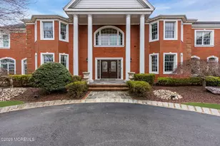 31 Hillcrest Dr, Colts Neck Township, NJ 07722 - Photo 2