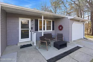 13 S Chestnut Ave, Whiting, NJ 08759 - Photo 6