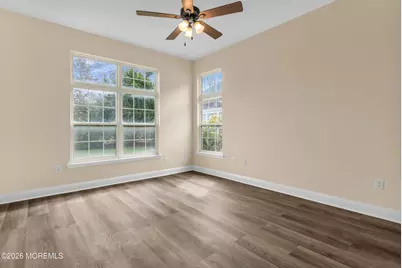 8 Bellflower Drive, Lakewood, NJ 08701 - Photo 14