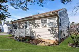 2 Castro Grove Dr, Toms River Township, NJ 08753 - Photo 4