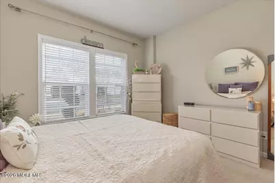 33 W Chaucer Lane, Farmingdale, NJ 07727 - Photo 8