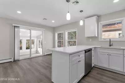 127 Freeport Boulevard, Toms River Township, NJ 08757 - Photo 10