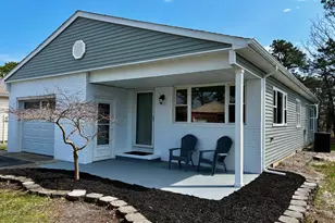 127 Freeport Blvd, Toms River Township, NJ 08757 - Photo 2