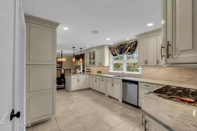 35 Yorkshire Drive, Toms River Township, NJ 08753 - Photo 20