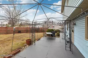 2 Clark Dr, Hazlet Township, NJ 07730 - Photo 24