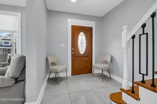 325 Roosevelt Ave, Oakhurst, NJ 07755 - Photo 10