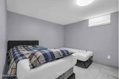 325 Roosevelt Avenue, Oakhurst, NJ 07755 - Photo 30