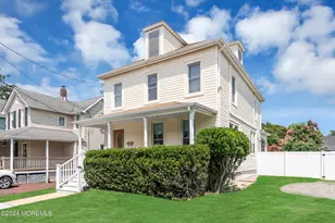 325 Roosevelt Ave, Oakhurst, NJ 07755 - Photo 8