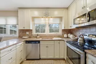 308 Lincoln Dr, Ocean, NJ 07712 - Photo 36