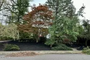 18 Framingham Rd, Ocean Twp, NJ 07712 - Photo 6