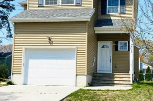 203 Longfellow Ave, Toms River Township, NJ 08753 - Photo 1