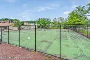 315 Wellington Pl, Aberdeen Township, NJ 07747 - Photo 18