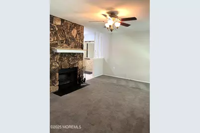 315 Wellington Place, Aberdeen Township, NJ 07747 - Photo 6