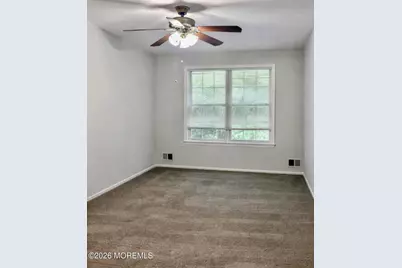 315 Wellington Place, Aberdeen Township, NJ 07747 - Photo 10