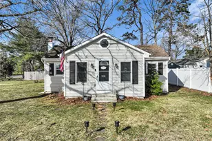 305 Hannibal St, Toms River Township, NJ 08757 - Photo 4