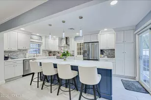 110 Courtland Ln, Aberdeen Township, NJ 07747 - Photo 14