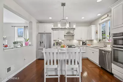 5 Hogans Way, Neptune Township, NJ 07753 - Photo 12