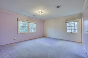 12 Lakeridge Dr, Matawan, NJ 07747 - Photo 8