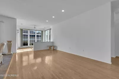 12 Bellflower Drive, Lakewood, NJ 08701 - Photo 20