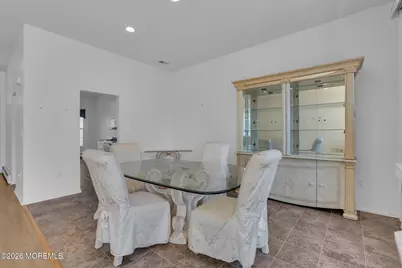 12 Bellflower Drive, Lakewood, NJ 08701 - Photo 24