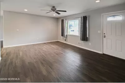 301 Middlesex Street, Toms River Township, NJ 08757 - Photo 6