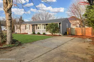 301 Middlesex St, Toms River Township, NJ 08757 - Photo 2