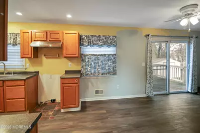 301 Middlesex Street, Toms River Township, NJ 08757 - Photo 8