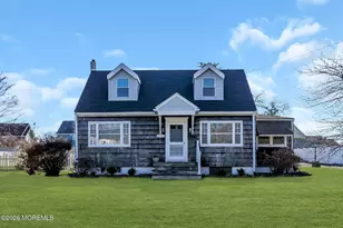 633 Agnes Ave, Brielle, NJ 08730 - Photo 2