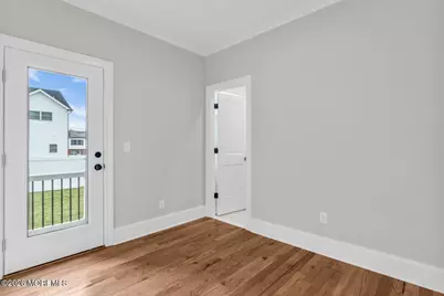 513 Washington Avenue, Union Beach, NJ 07735 - Photo 44