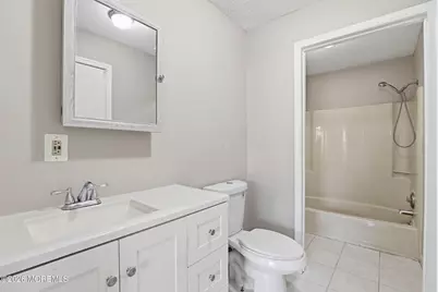 10-5 Boise Court, Freehold, NJ 07728 - Photo 16