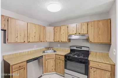 10-5 Boise Court, Freehold, NJ 07728 - Photo 12