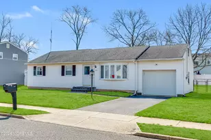 558 Pennsylvania Ave, Brick, NJ 08724 - Photo 2