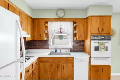 558 Pennsylvania Avenue, Brick, NJ 08724 - Photo 14