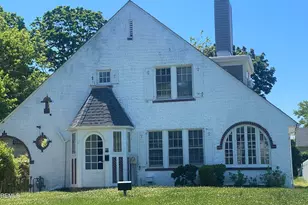 98 Darlington Rd, Deal, NJ 07723 - Photo 2