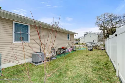 601 E Arverne Avenue, Ocean Gate, NJ 08740 - Photo 12