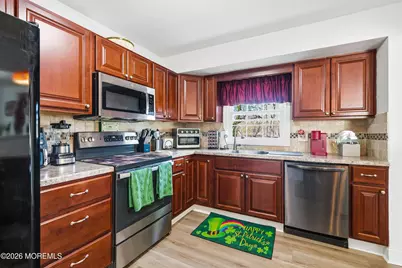 1016 Longboat Avenue, Beachwood, NJ 08722 - Photo 12