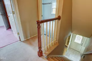 8 Brentwood Ave, Freehold, NJ 07728 - Photo 36