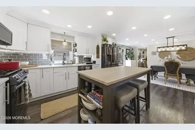 70 Deer Way, Manalapan Township, NJ 07726 - Photo 18